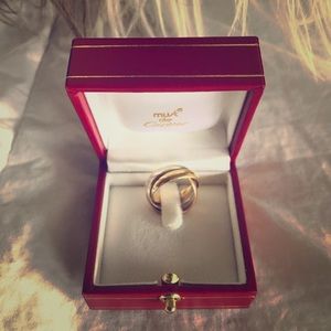 Cartier Trinity ring